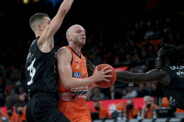 冠军队外援 冠军队外援